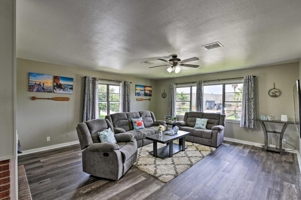 Spacious And Modern Family Duplex In Galveston! Extérieur photo