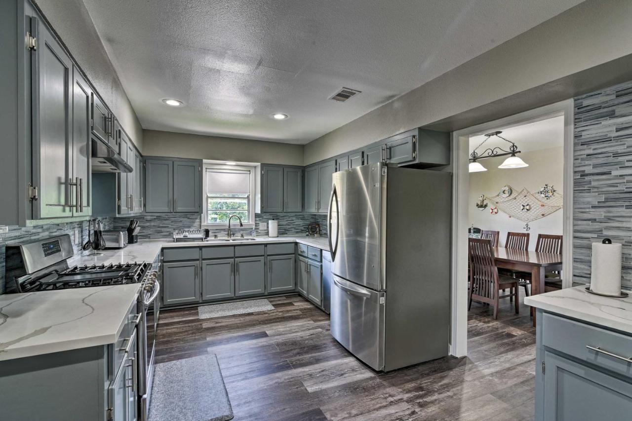 Spacious And Modern Family Duplex In Galveston! Extérieur photo
